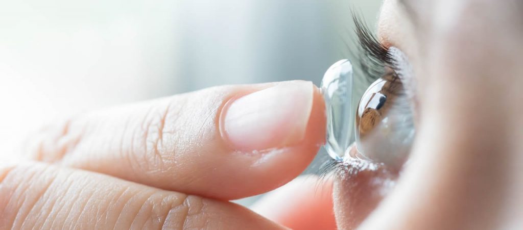 Wake up to sensible contact lens advice