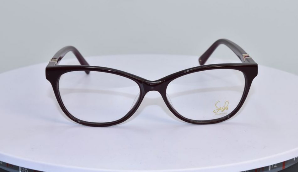 sasha glasses