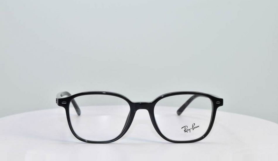 ray bans black framed glasses