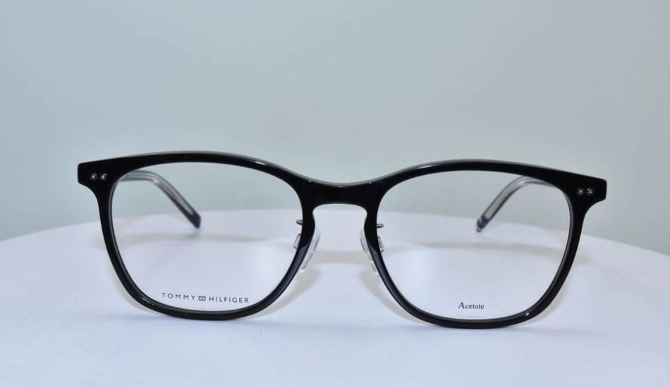 tommy hilfiger glasses