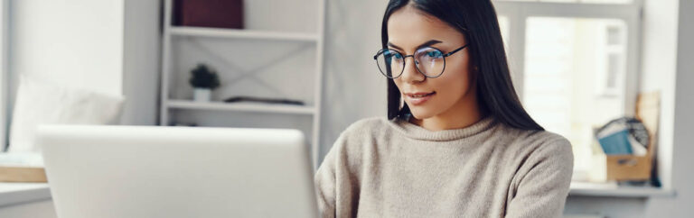 How to prevent computer eye strain when working from home