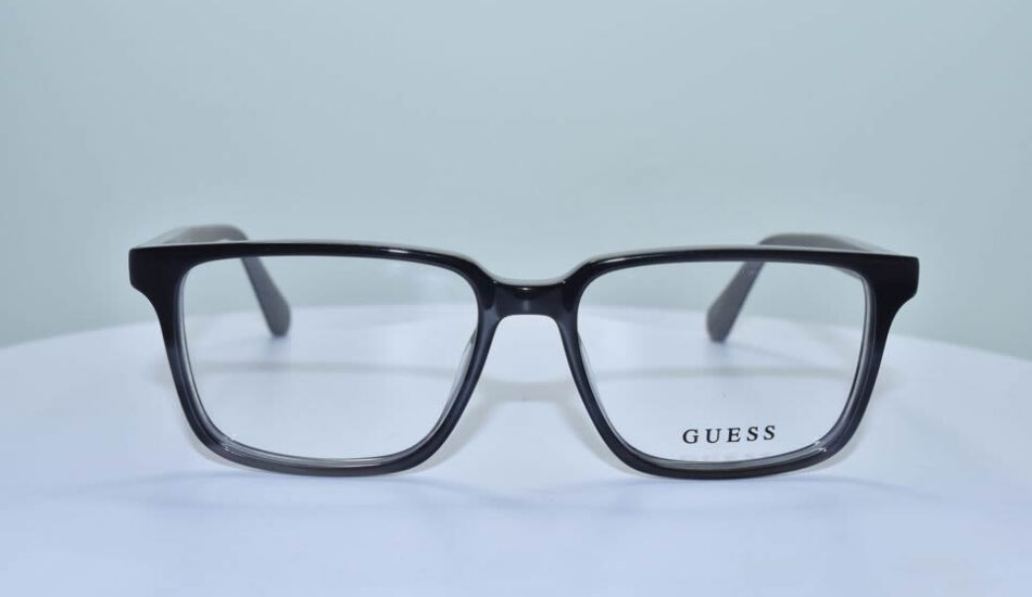 GUESS glasses