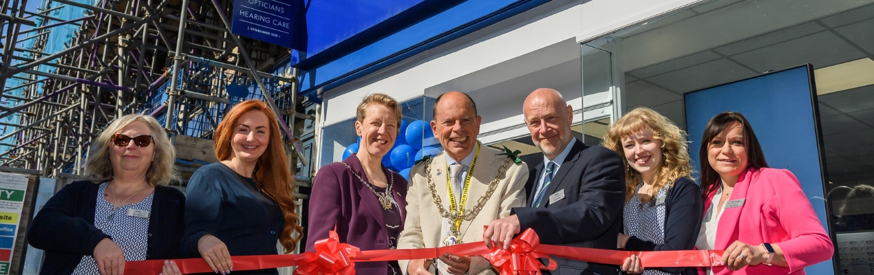 Mayor helps Dorchester’s Scrivens Opticians & Hearing Care mark reopening after 16-month fire closure image